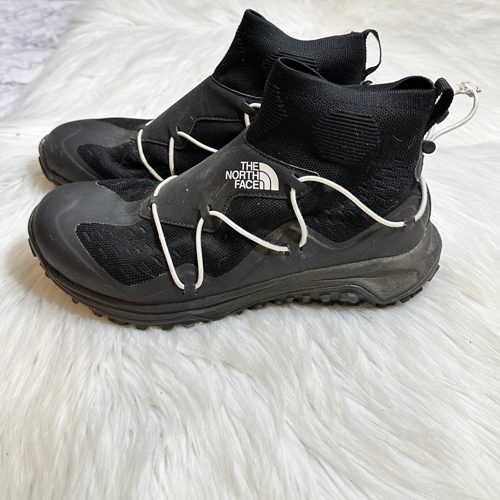 The North Face Sihl Mid Hiking Sneakers Size 8.5